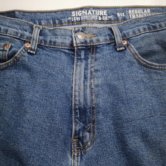 Signature by Levi Strauss S41 Medium Wash Men's Size 36/34 Blue Jeans - Picture 7 of 15